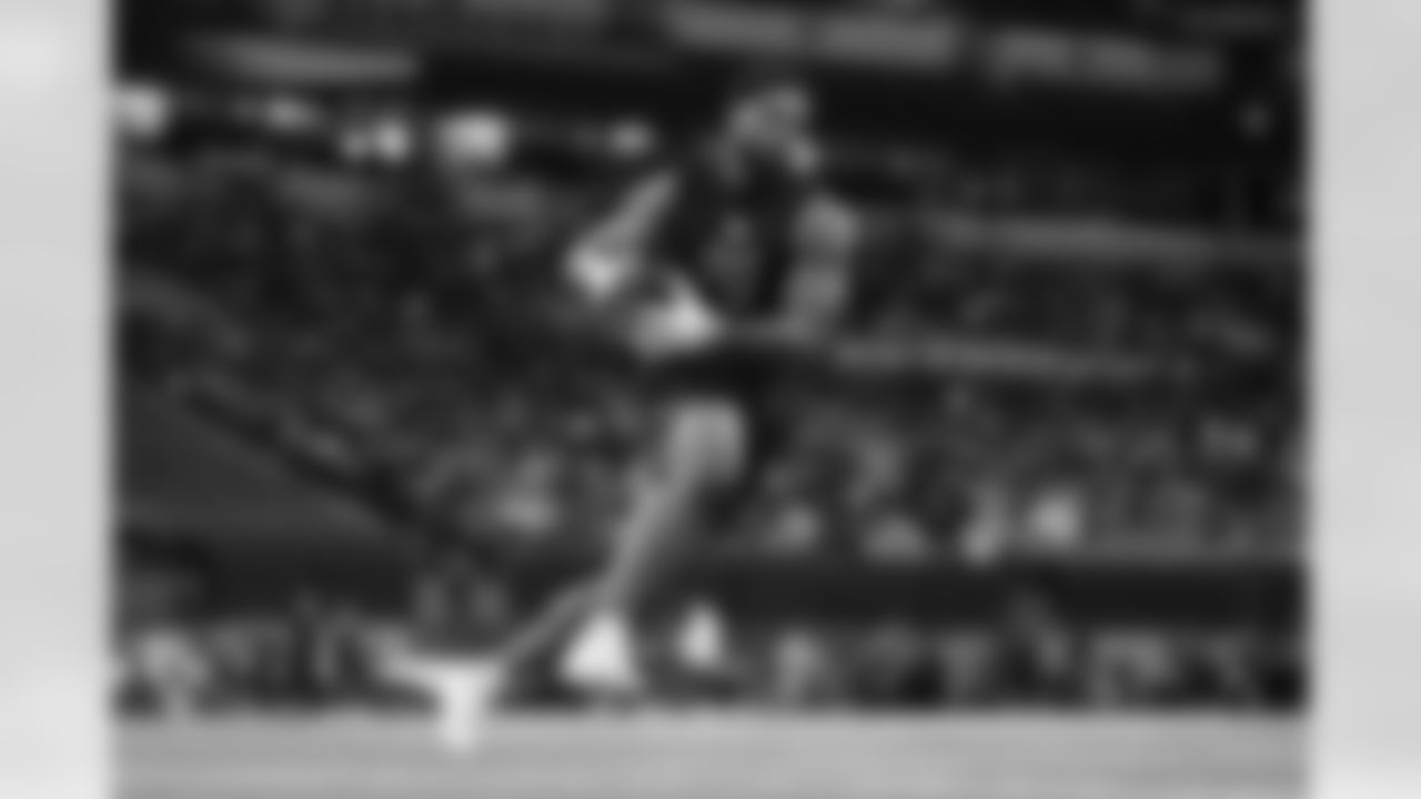 Ohio State running back CJ Donaldson (05) participates in a drill during the 2026 NFL Scouting Combine on Saturday, February 28, 2026 in Indianapolis, Indiana. (Cooper Neill/NFL)