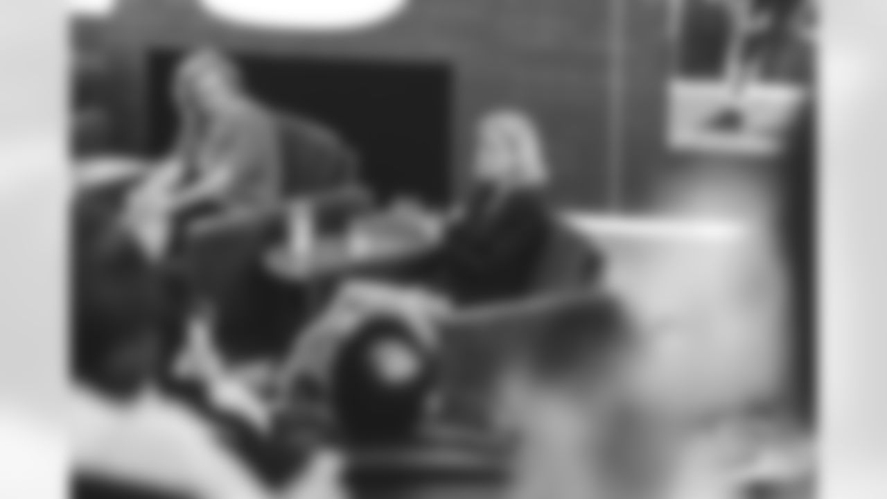 E_SS1_9738-Enhanced-NR