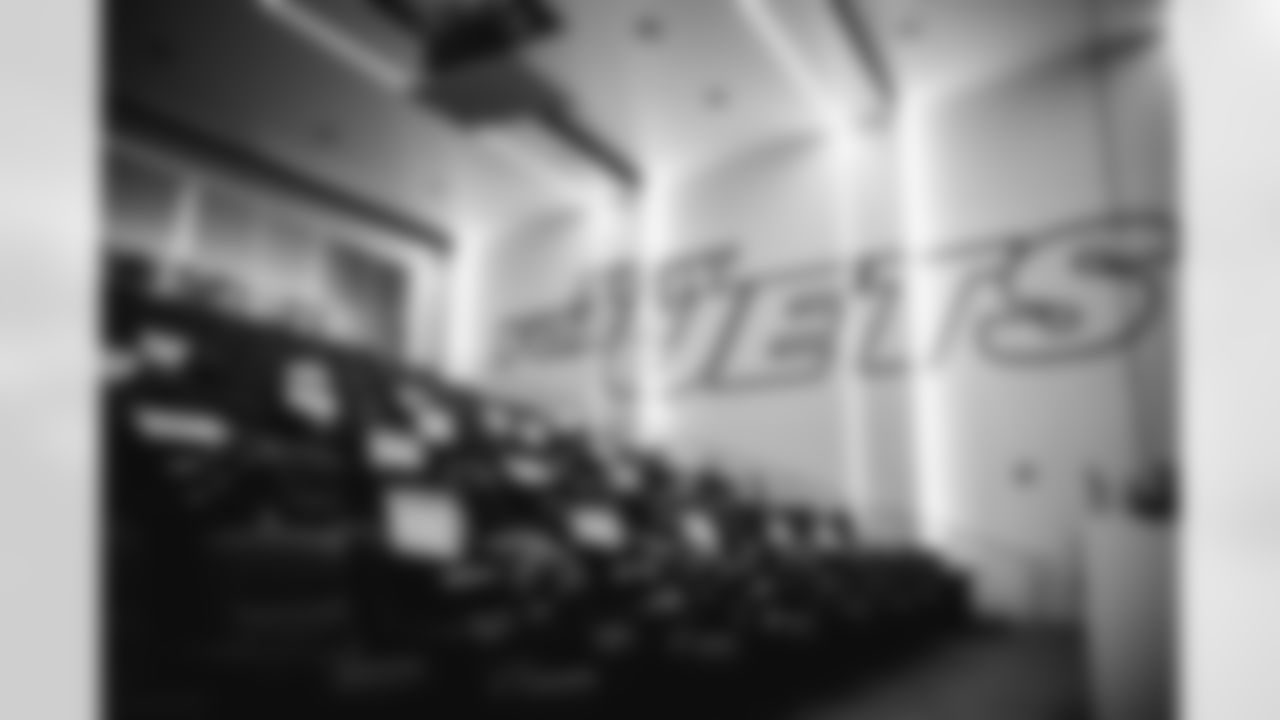 20251108-JETS Soldiers To Sidelines-8