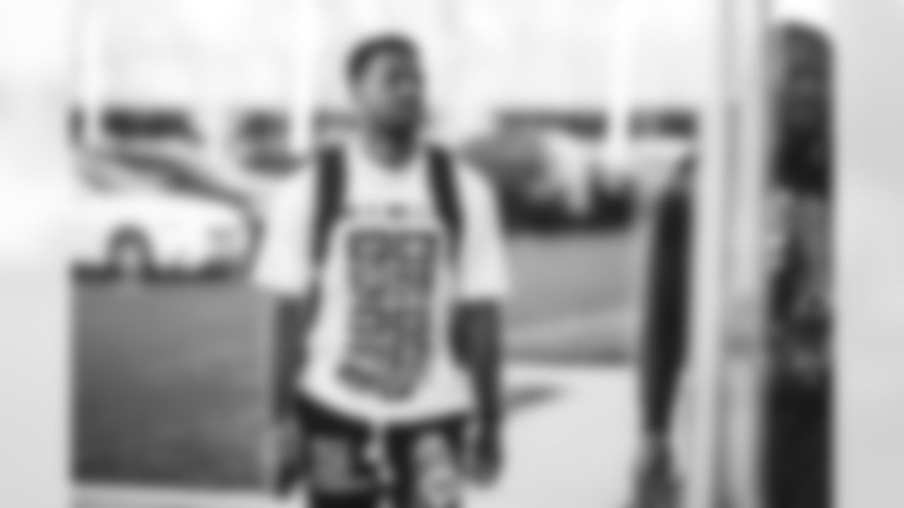 S Jarrick Bernard-Converse