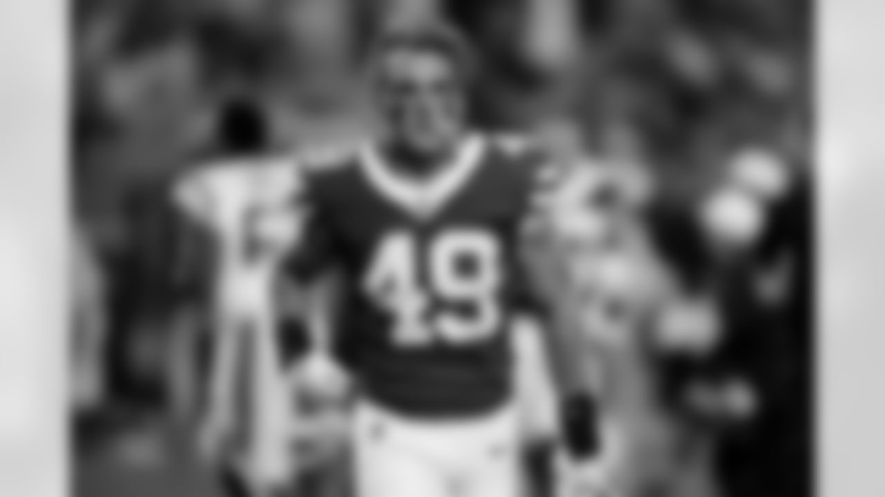 LB Jackson Sirmon - 49