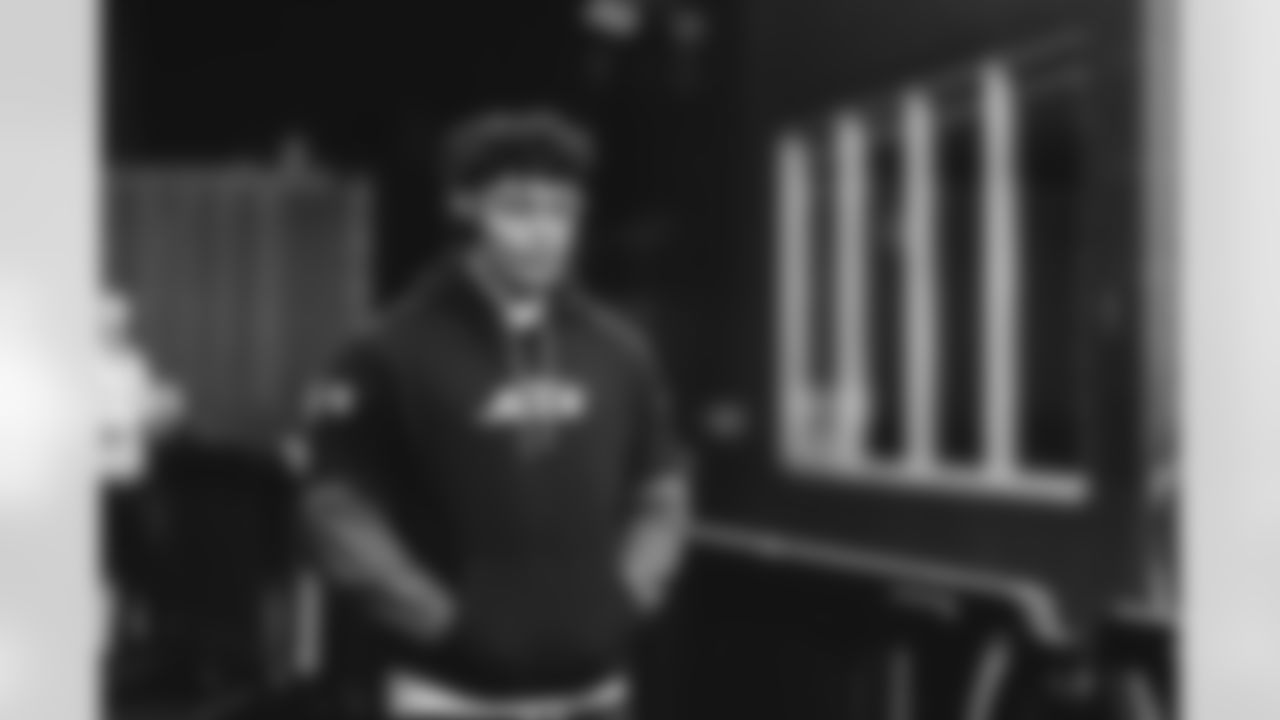 E_JB2_1075