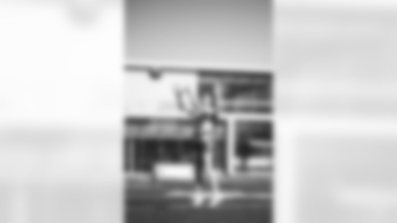E_JB1_0129