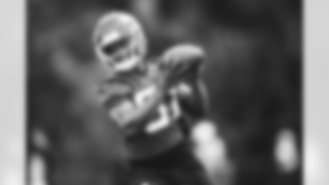 WR Marcus Riley