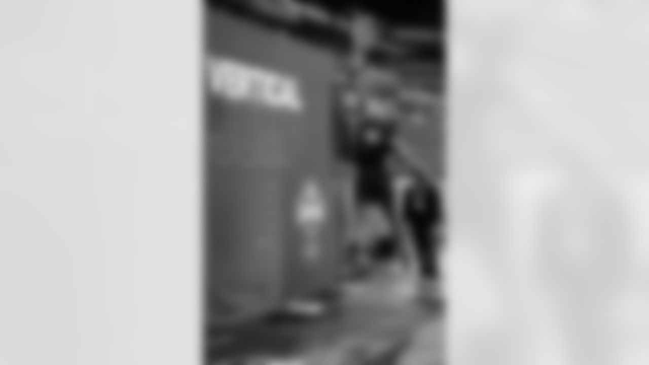 South Carolina defensive lineman Nick Barrett (03) participates in the vertical jump during the 2026 NFL Scouting Combine on Thursday, February 26, 2026 in Indianapolis, Indiana. (Lauren Leigh Bacho/NFL)