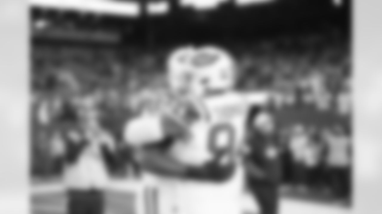 E_JB2_0221