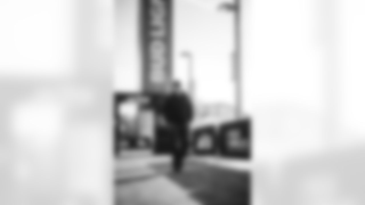 E_ED3_9235