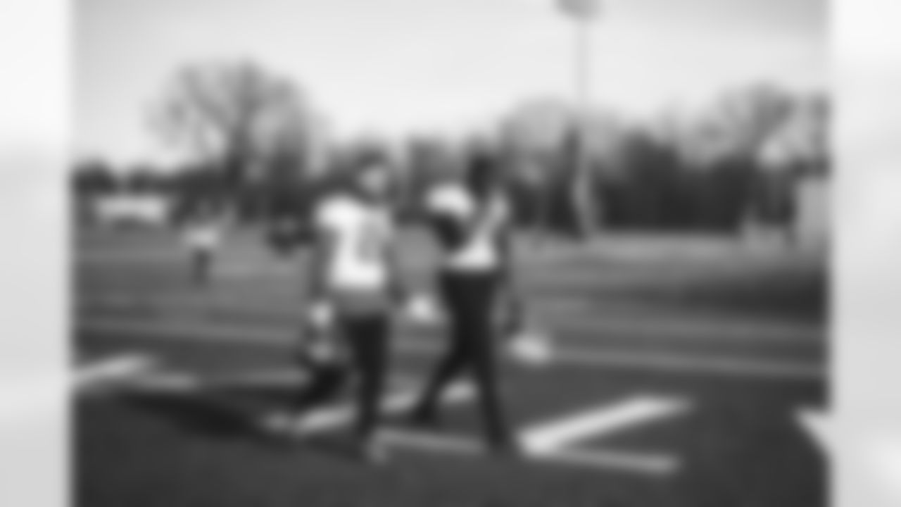 JB3_9745
