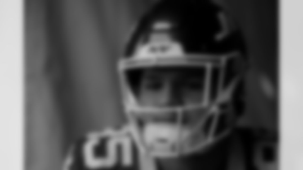 New York Jets tight end Mason Taylor (85) poses for a portrait during the NFLPA Rookie Premiere on Saturday, May 17, 2025 in Thousand Oaks, Calif. (Ben Liebenberg/NFL)