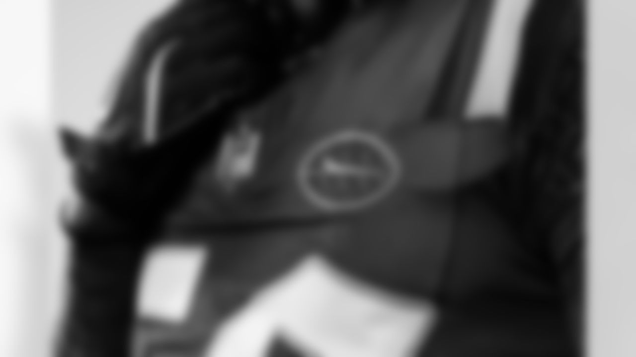 E_20250721-NY-Jets-Rivalry-White-8498