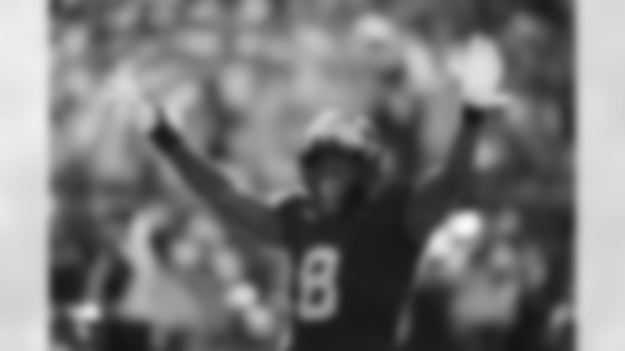 DE Derrick Moore - Michigan