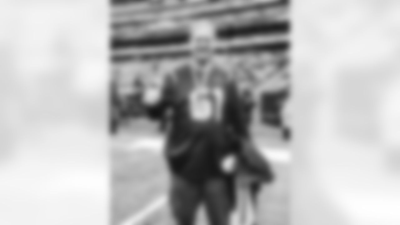 20251208-JETS VS Dolphins Full Take-77