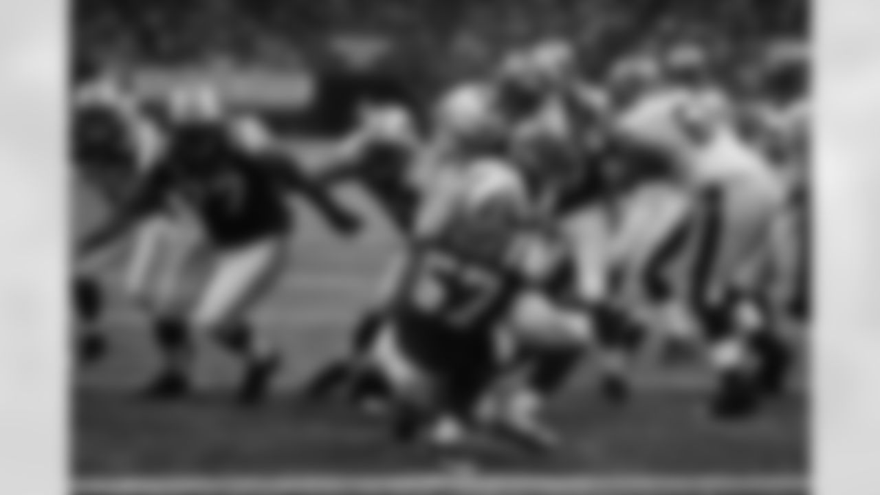 ScottBart100409vsNO5