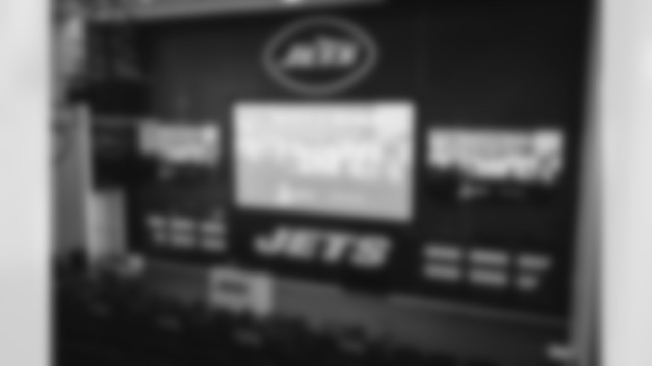 20251108-JETS Soldiers To Sidelines-11