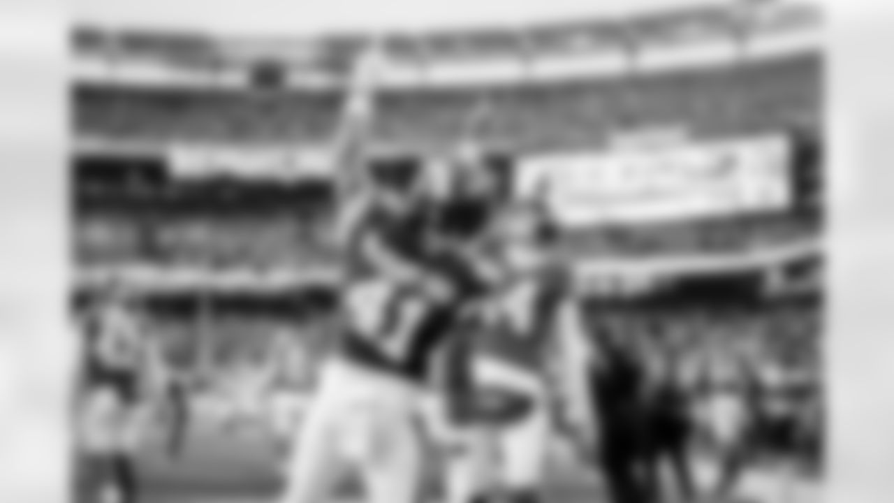 E_20251130KR_ATL_NYJ_KHR30018