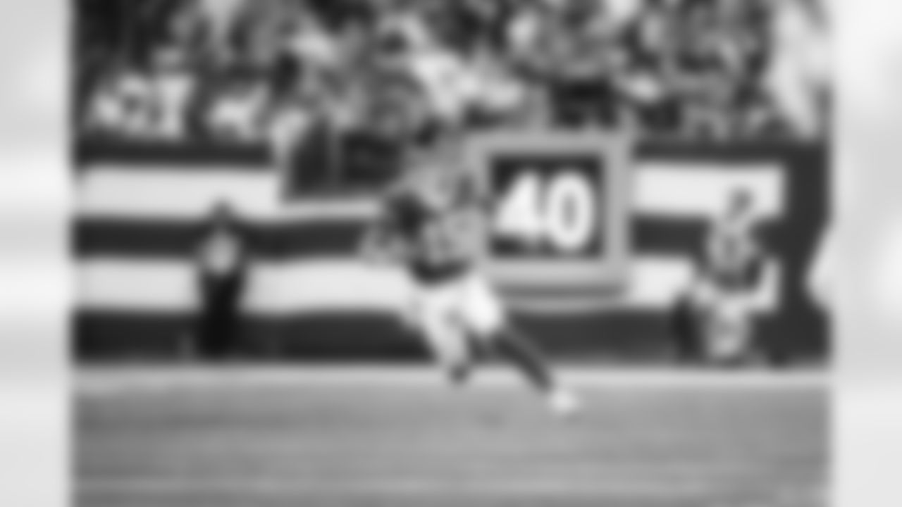 QB Adrian Martinez - 15