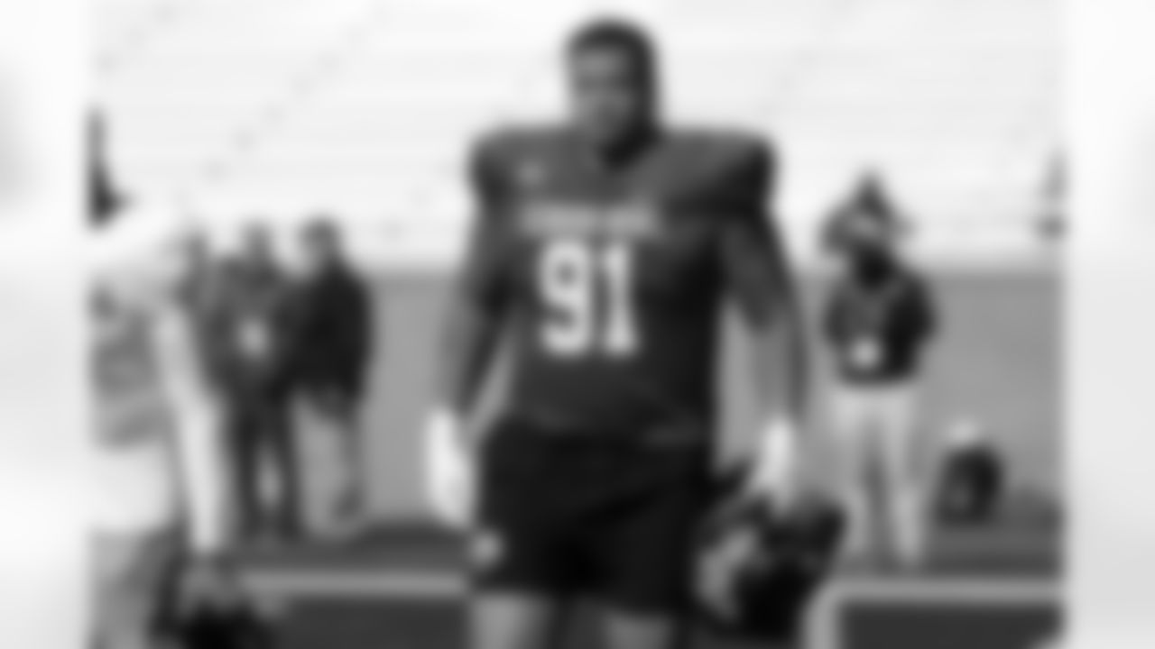 National Team defensive tackle Deven Eastern (91), of Minnesota, during practice for the Senior Bowl NCAA college football game Tuesday, Jan. 27, 2026, in Mobile, Ala. (AP Photo/Butch Dill)