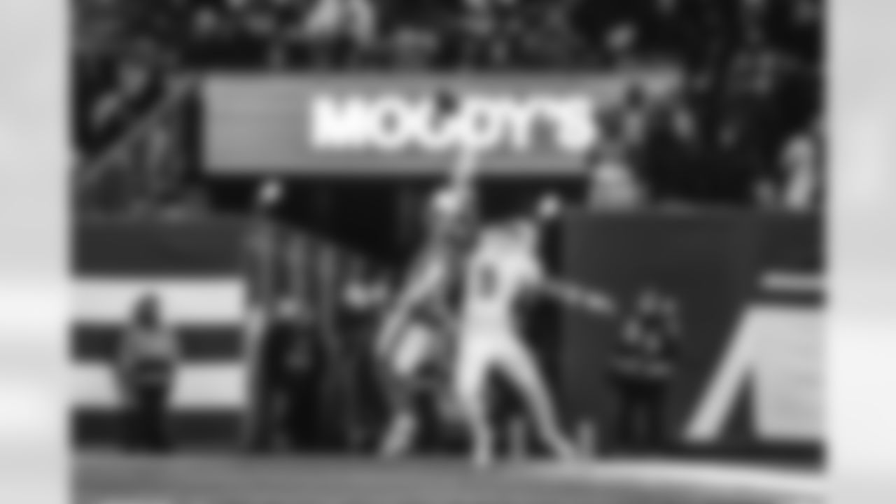 E_JB2_7990
