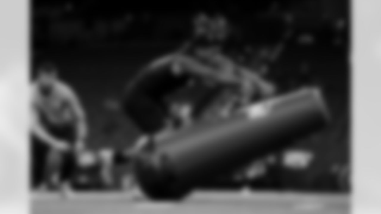 Texas A&M defensive lineman Cashius Howell (41) participates in a drill during the 2026 NFL Scouting Combine on Thursday, February 26, 2026 in Indianapolis, Indiana. (Cooper Neill/NFL)