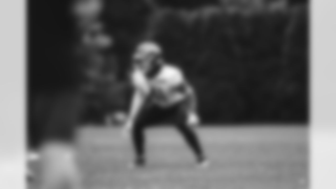 LB Marcelino McCrary-Ball