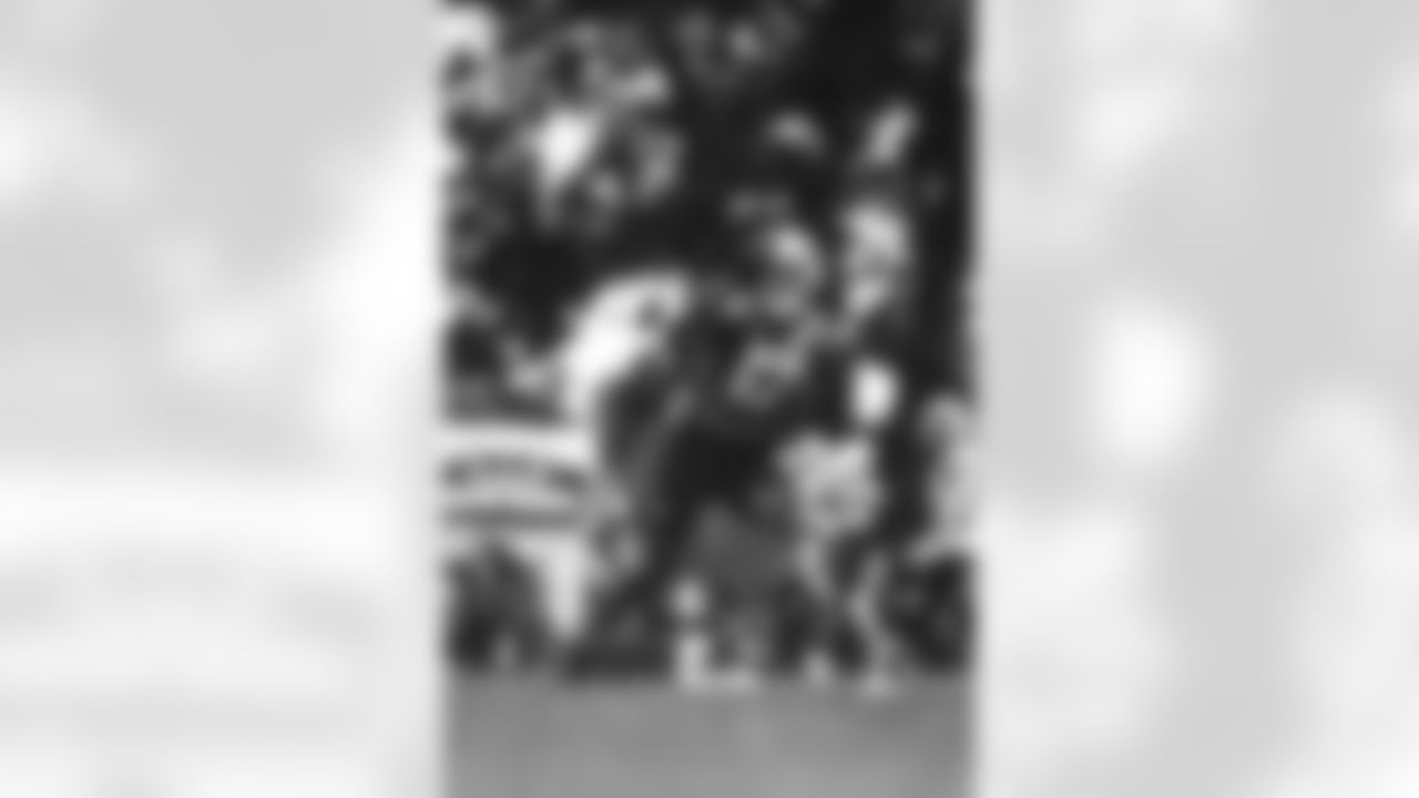 E_JB1_0233
