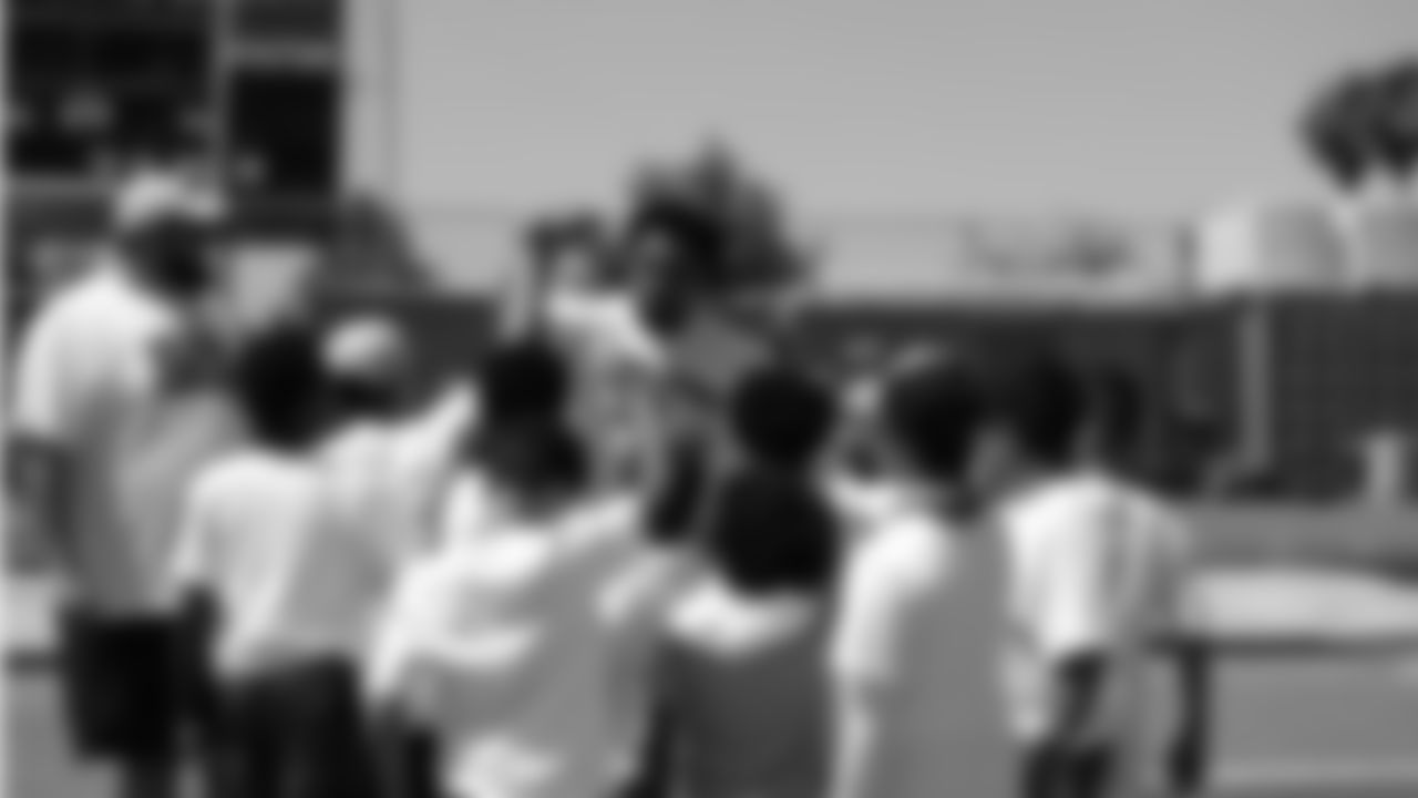 Alijah Vera-Tucker hosted a third annual Bay Area's Finest youth football clinic.