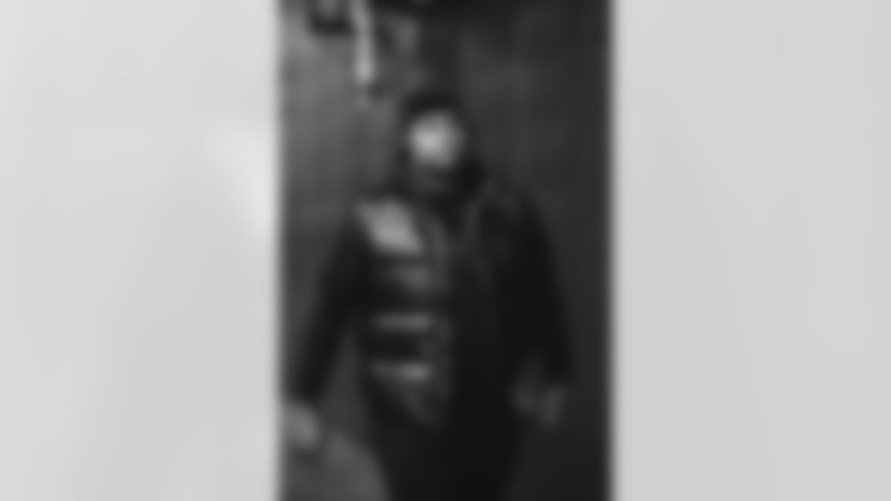 E_JB1_8811