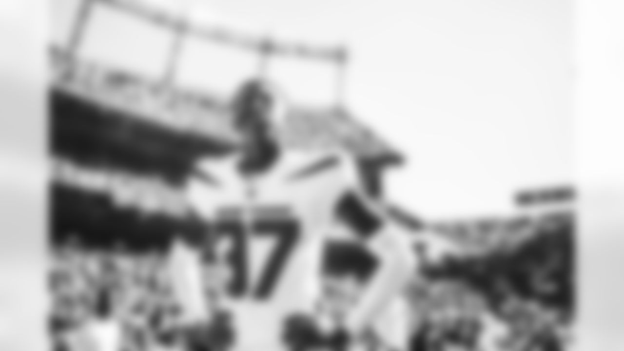 JB1_5352_1