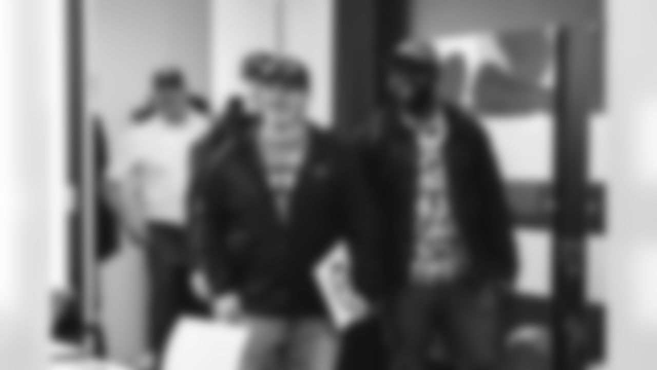 20251108-JETS Soldiers To Sidelines-14