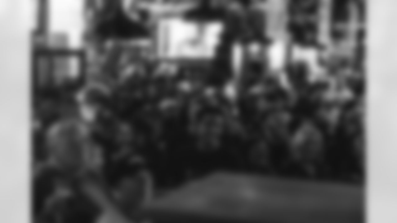 E_ED4_8986