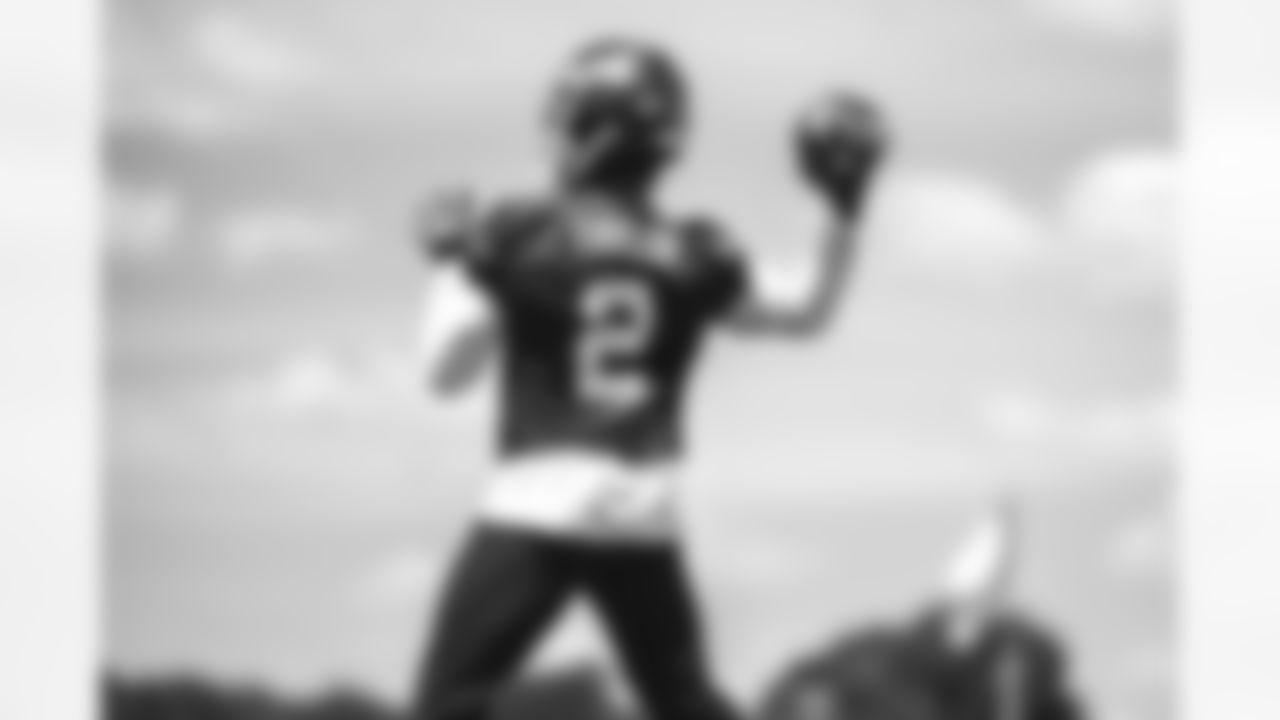 QB Tyrod Taylor