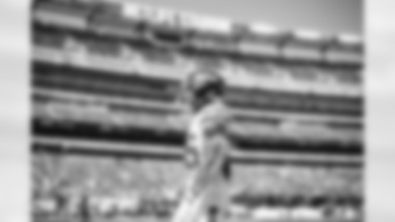 E_JB3_9234