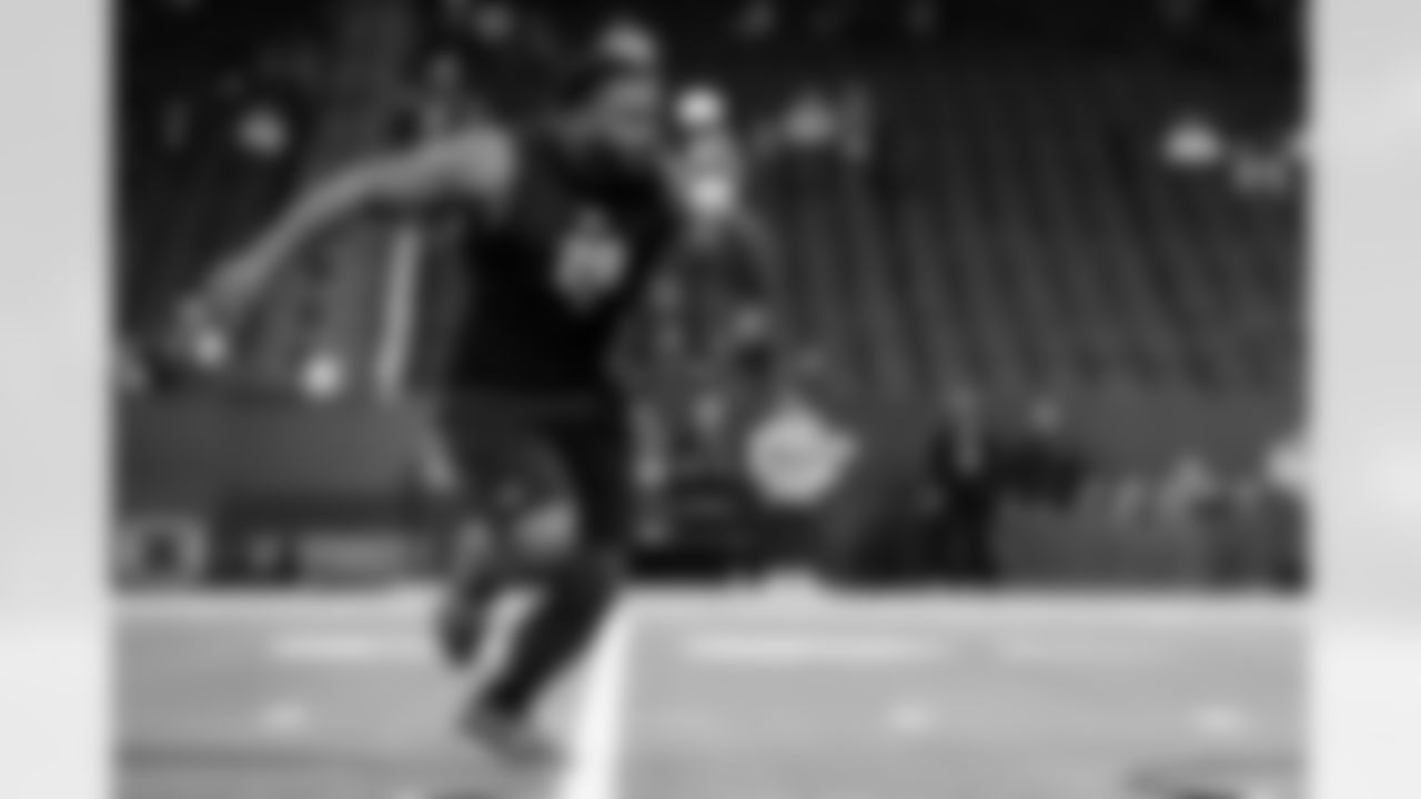 Oklahoma defensive lineman Damonic Williams (28) participates in a drill during the 2026 NFL Scouting Combine on Thursday, February 26, 2026 in Indianapolis, Indiana. (Lauren Leigh Bacho/NFL)