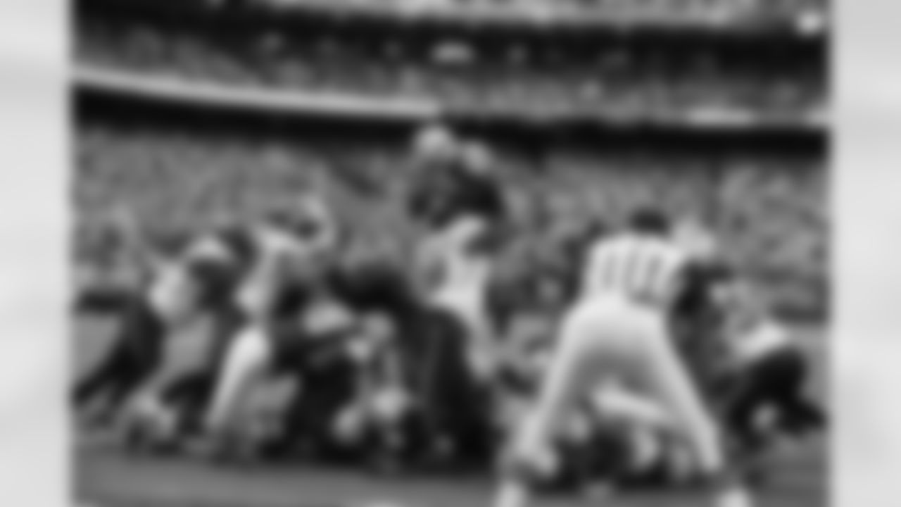 JonesThomas111509vsJAX1