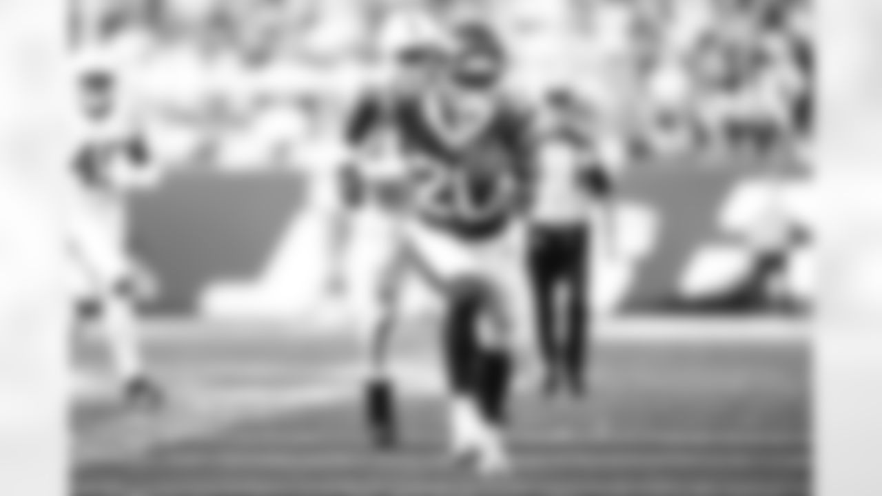 RB Breece Hall - 20