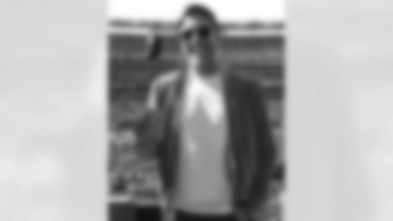 NFL_NY_JETS_PANTHERS_CELEBS_INFLUENCERS_PHOTO_MICHAEL_MOONEY_THEMOONEYSHOT-39 2