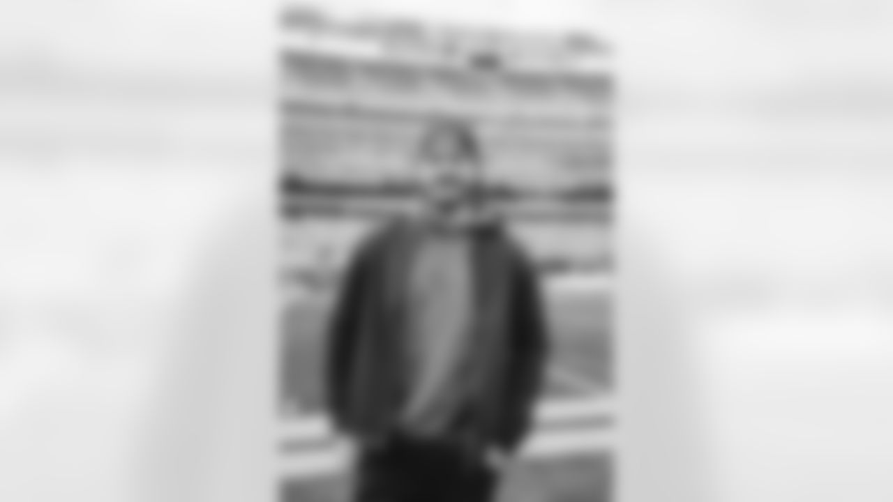 NJ Devils Player - Zack MacEwen