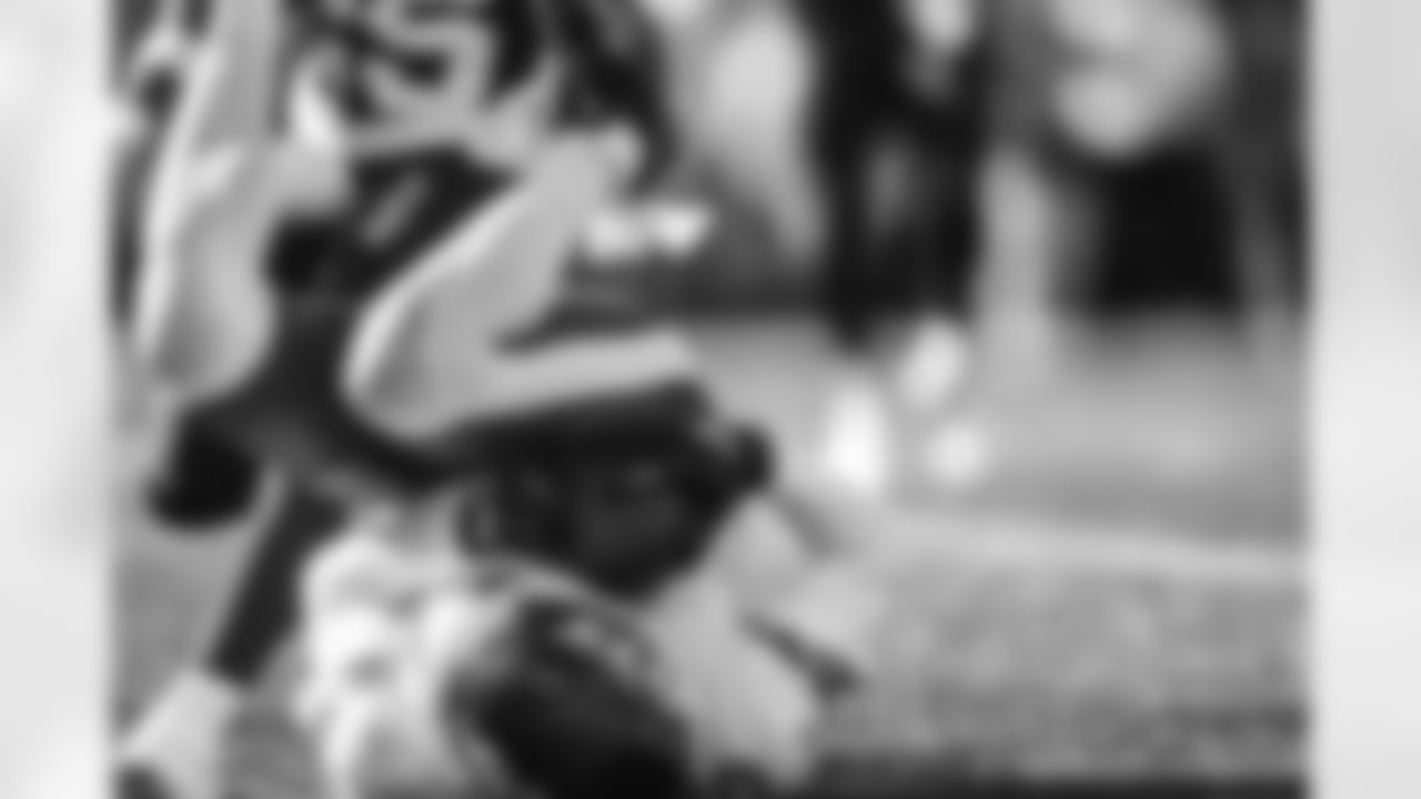 E_JB1_1583