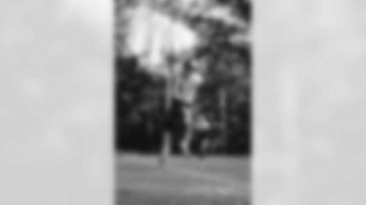 E_ED3_7768