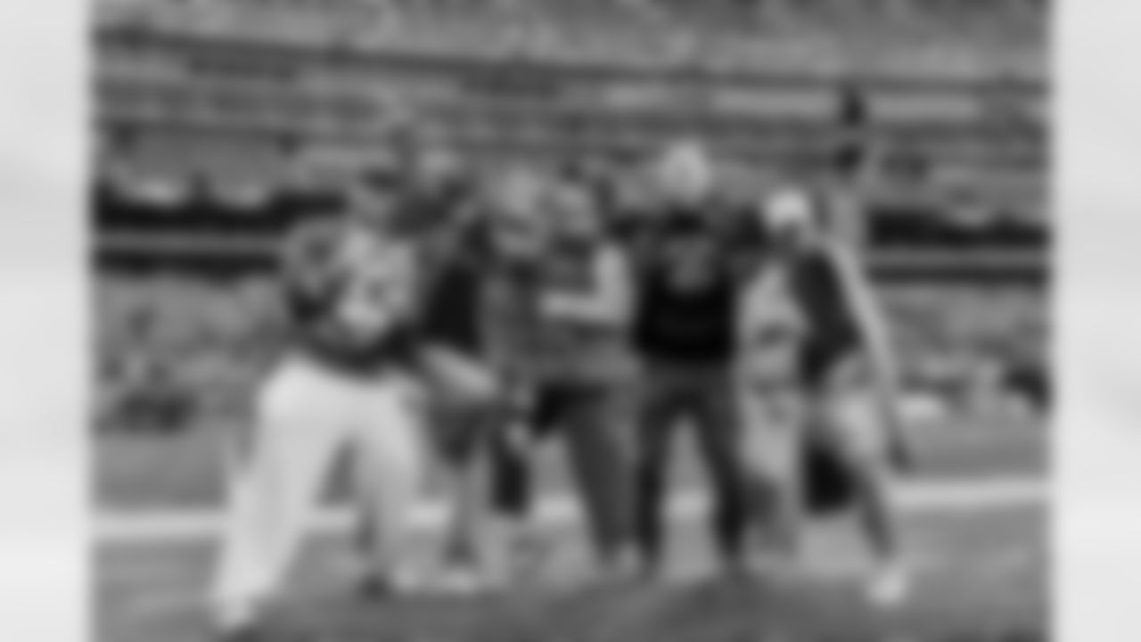 The Cast of the Challenge