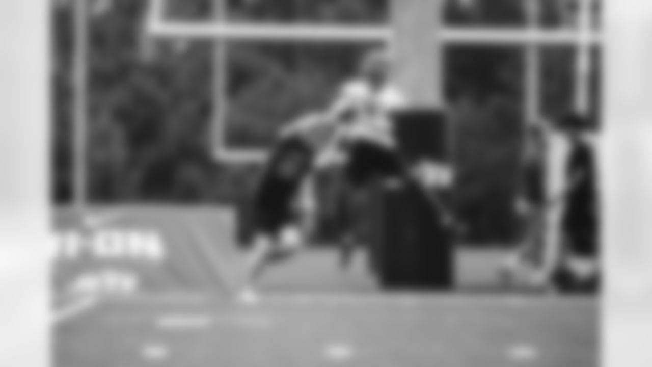 E_ED3_5792