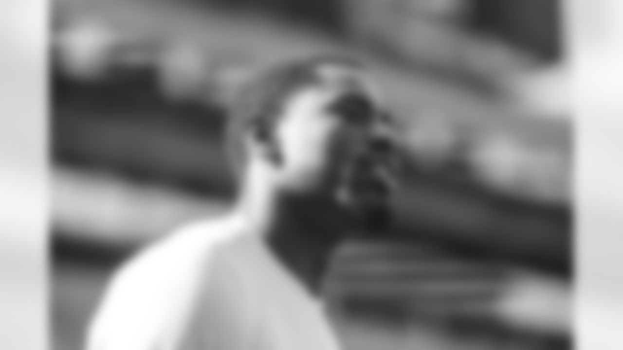 E_JB2_7885