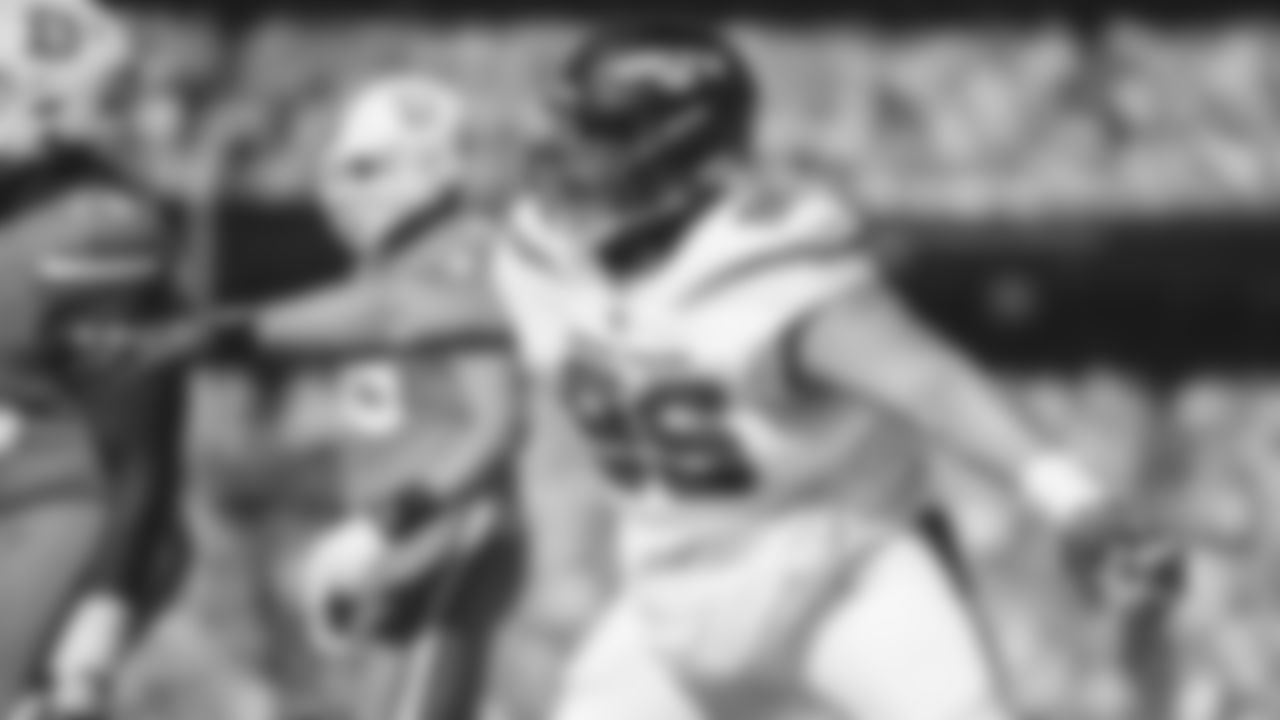 DL Al Woods, Unrestricted