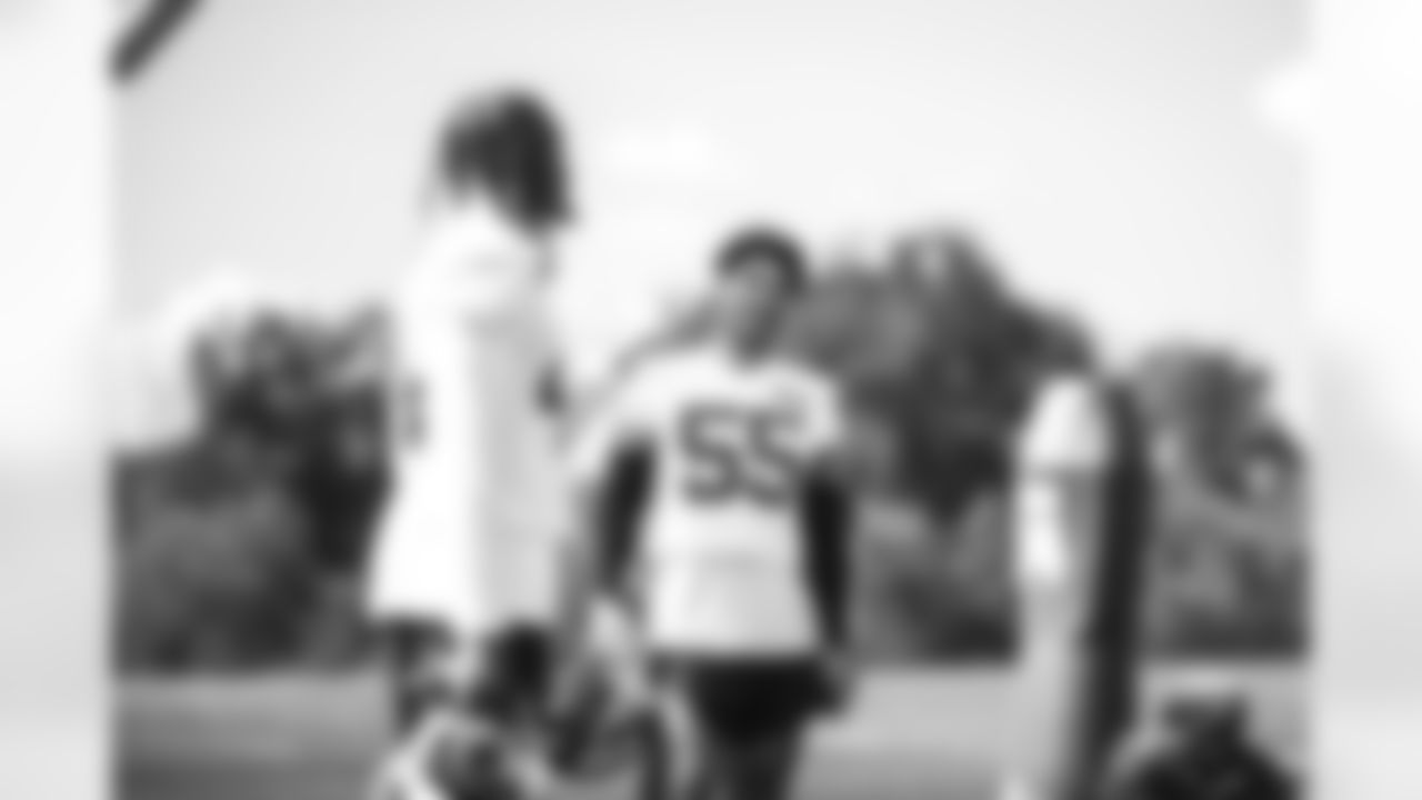 E_JB1_1668