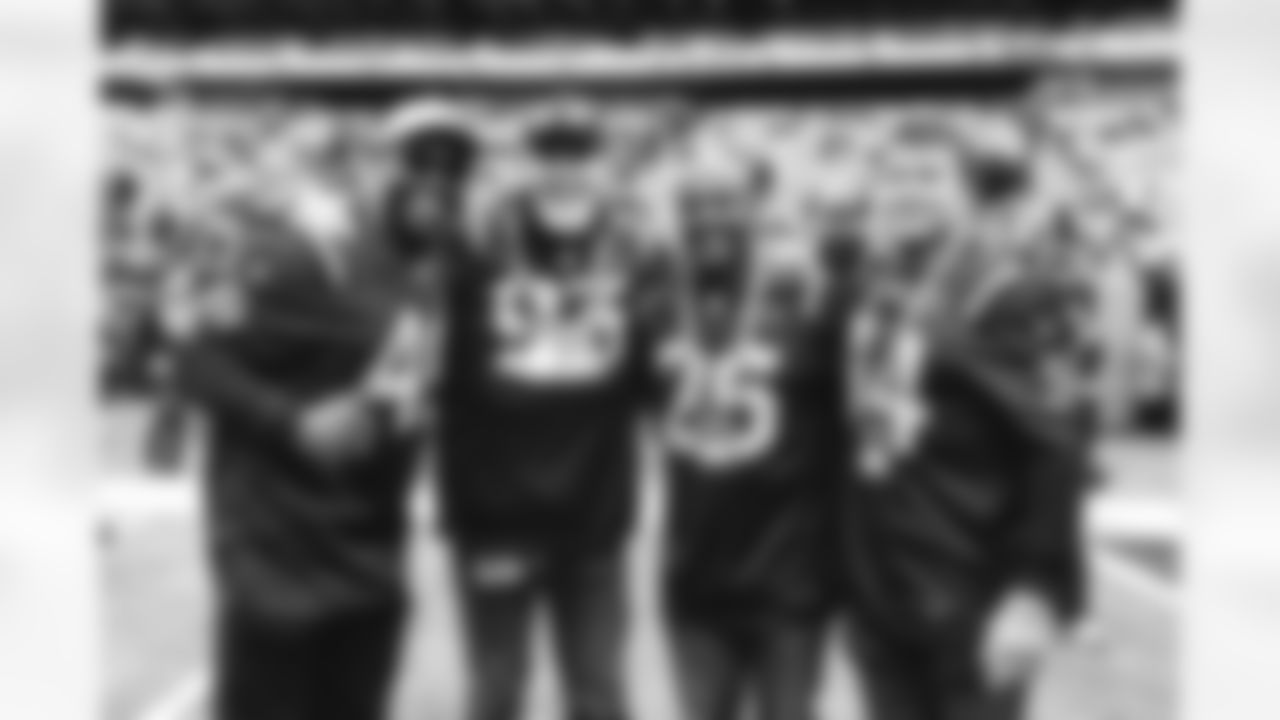 20251208-JETS VS Dolphins Full Take-48