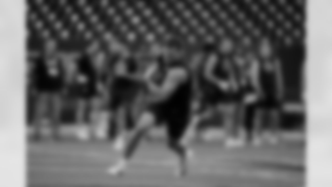 LSU tight end Mason Taylor runs a drill at the NFL football scouting combine in Indianapolis, Friday, Feb. 28, 2025. (AP Photo/George Walker IV)