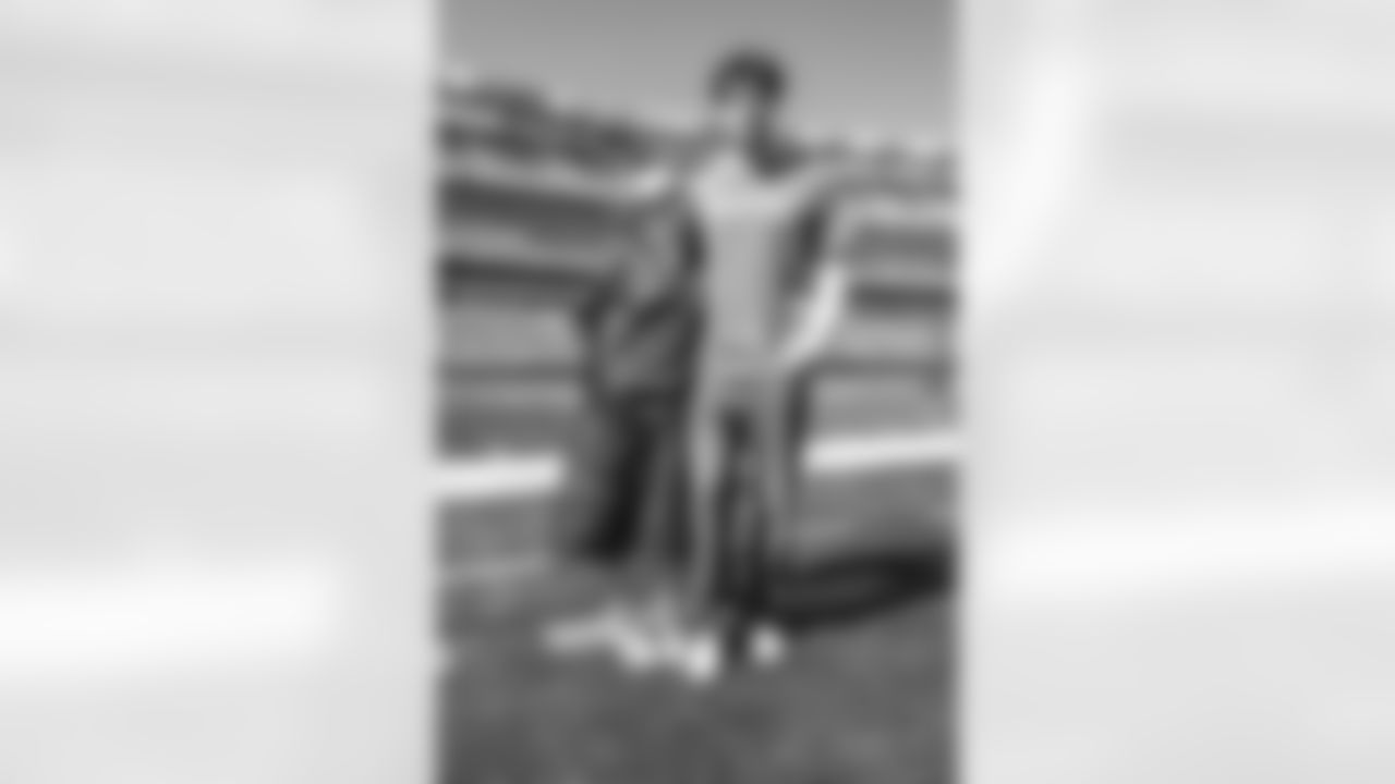 E_NFL_NYJ_BUF_20250914_PHOTO_MICHAEL_MOONEY_THEMOONEYSHOT-4_1