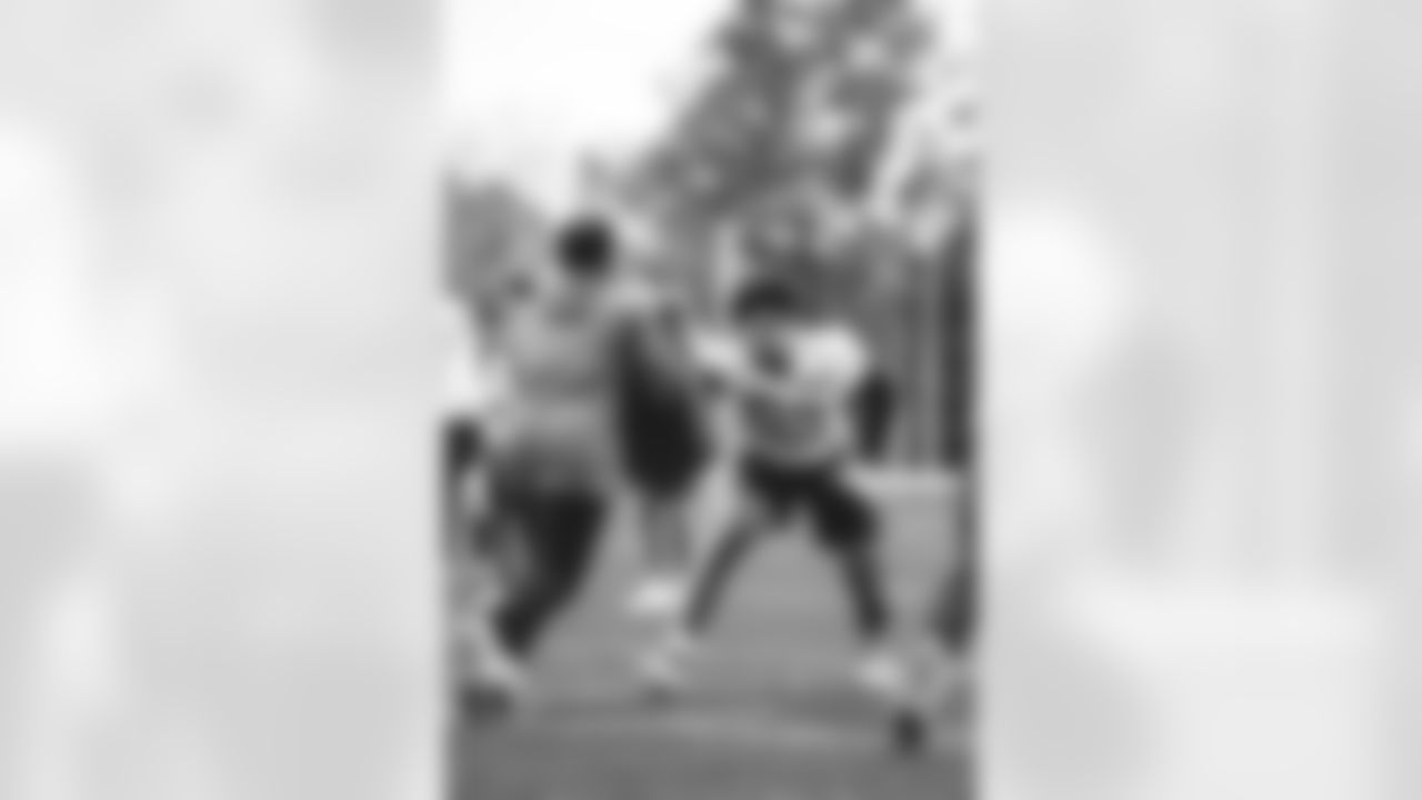 LB Zaire Barnes
