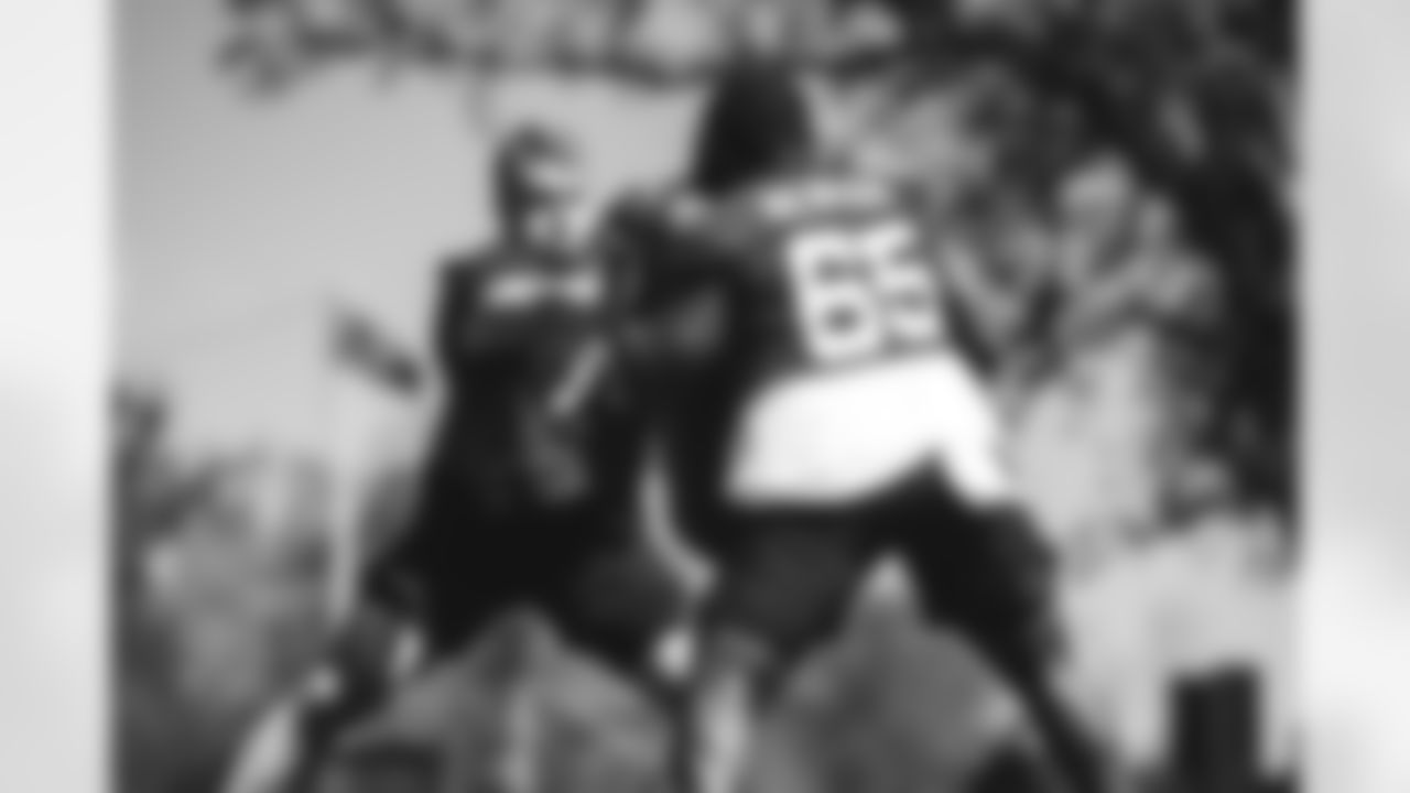 OL Wes Schweitzer & Xavier Newman