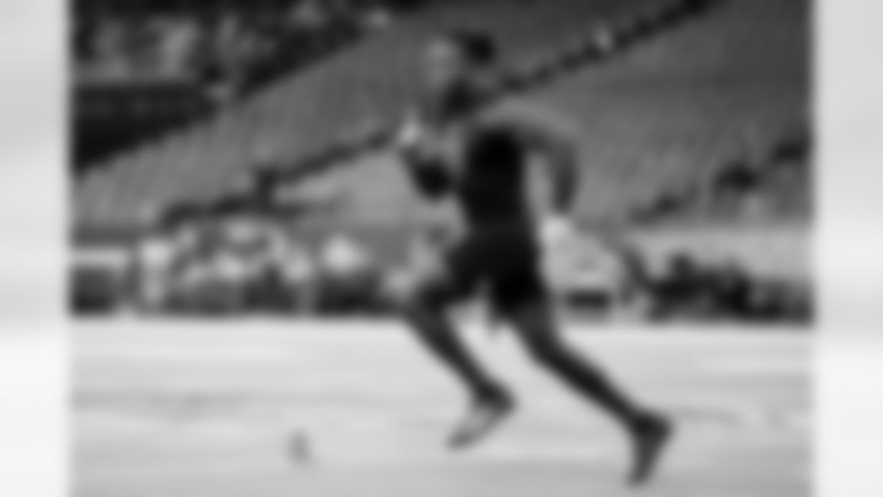 Indiana running back Roman Hemby (08) participates in a drill during the 2026 NFL Scouting Combine on Saturday, February 28, 2026 in Indianapolis, Indiana. (Lauren Leigh Bacho/NFL)